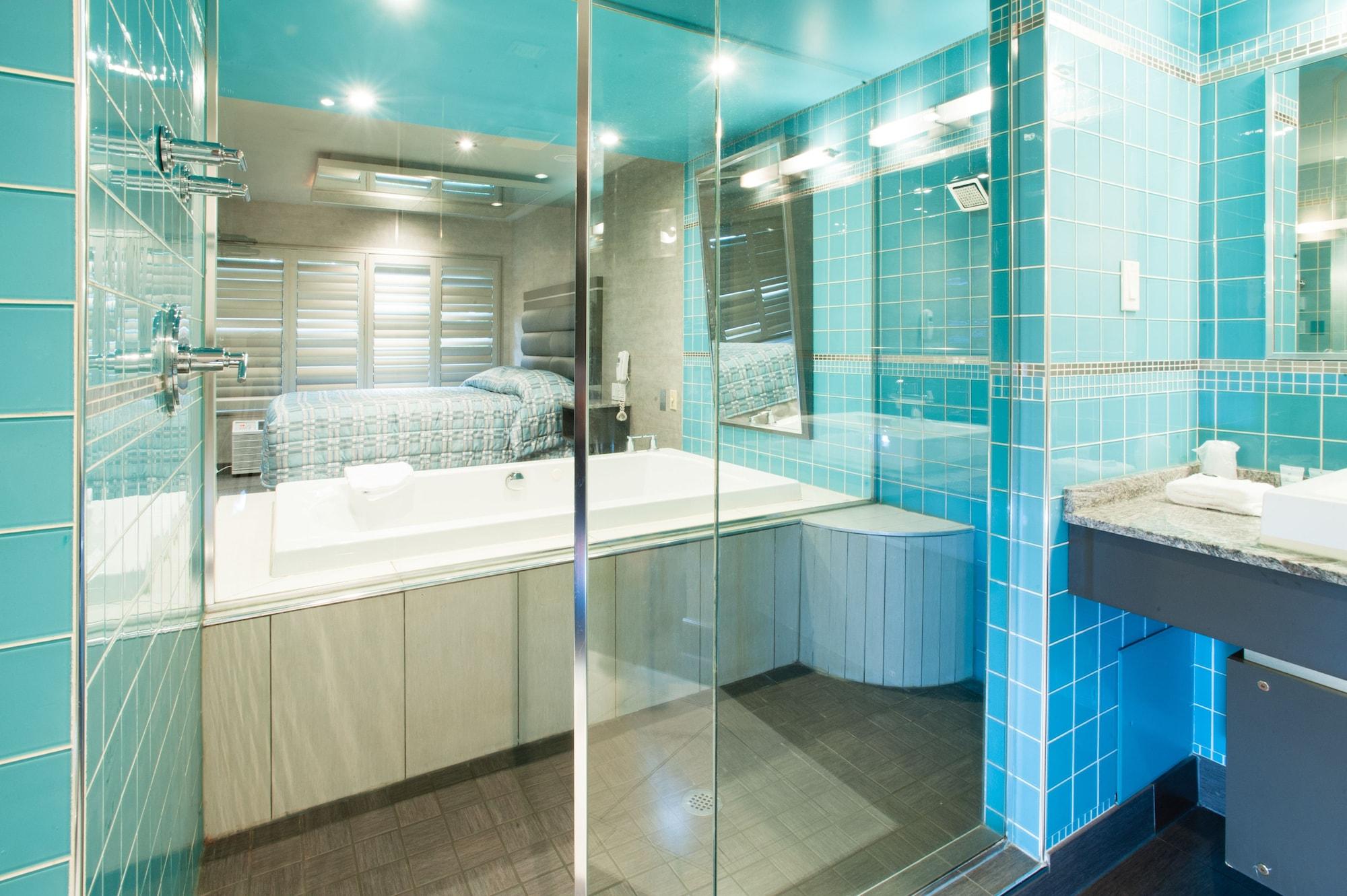 Le Chabrol Hotel & Suites มอนทรีอัล ภายนอก รูปภาพ