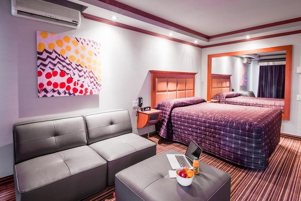 Le Chabrol Hotel & Suites มอนทรีอัล ภายนอก รูปภาพ