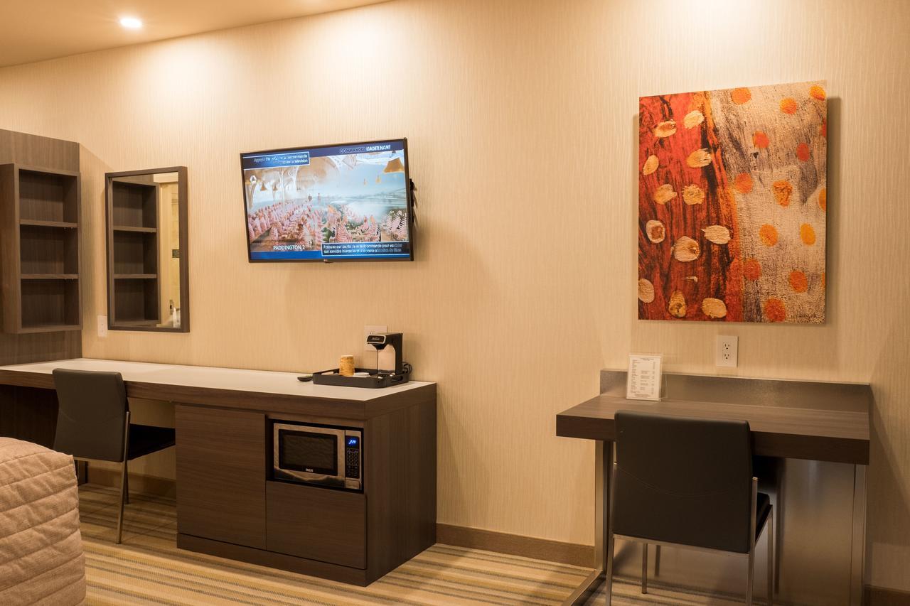 Le Chabrol Hotel & Suites มอนทรีอัล ภายนอก รูปภาพ